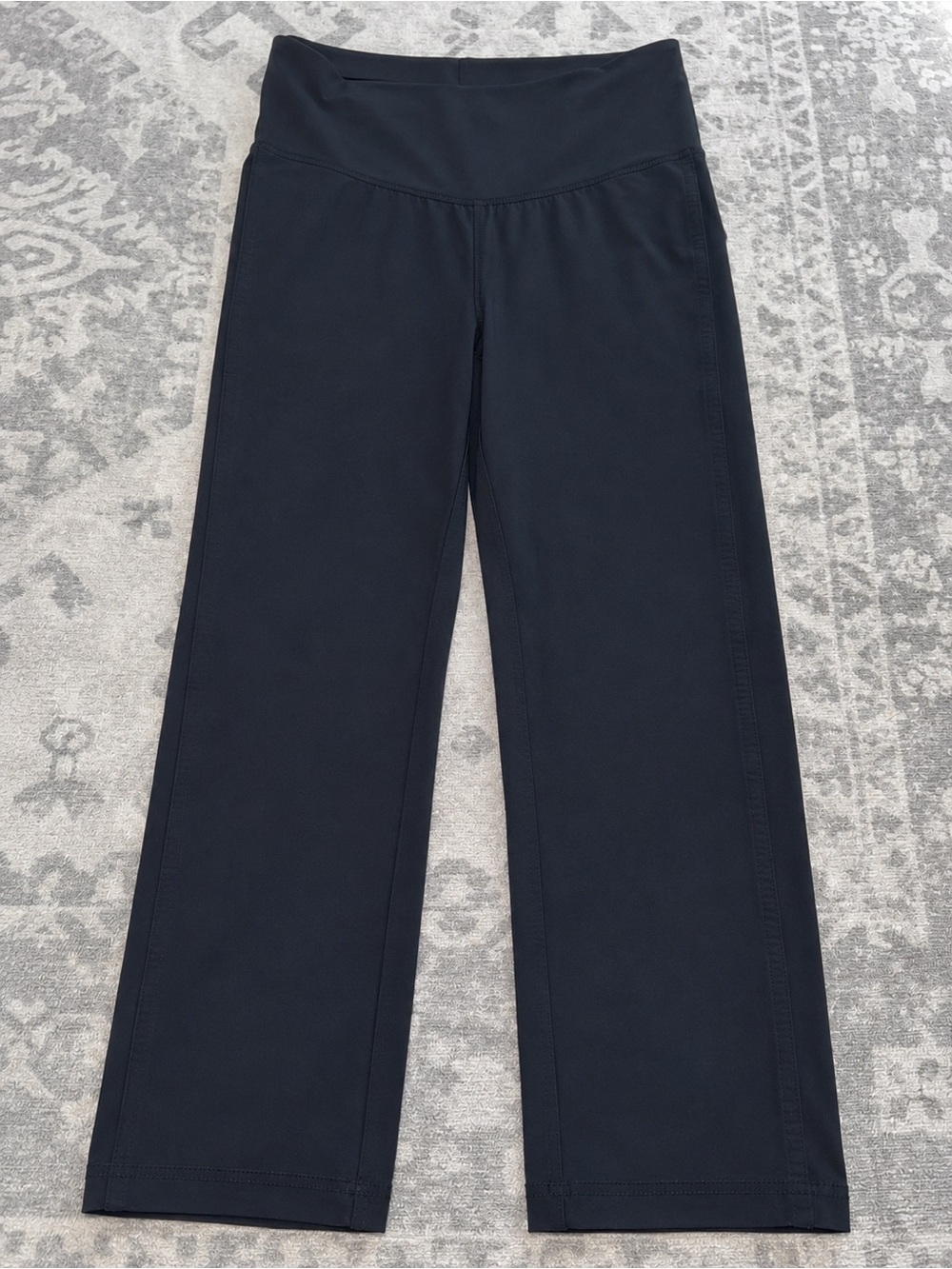 Old Navy Black Straight-Leg Active Pants